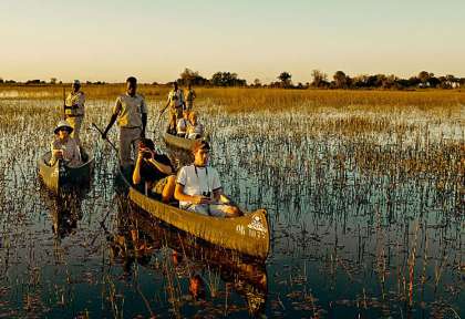 Mokoro dans le Delta de l'Okavango