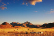 Namibie - Désert du Kalahari, Mariental, Coucher De Soleil Dans Le Desert ©Shutterstock Dmitry Pichugin