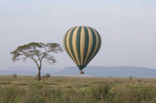 Tanzanie - survol en montgolfière du Serengeti