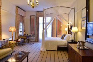 Zimbabwe - Chutes Victoria - Victoria Falls Hotel - Deluxe suite