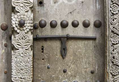 Porte en bois de Zanzibar