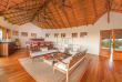 Botswana - Kalahari - Kwando Tau Pan