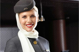 Etihad Airways - Hotesse