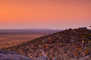 Namibie - Etosha Ouest - Dolomite Camp